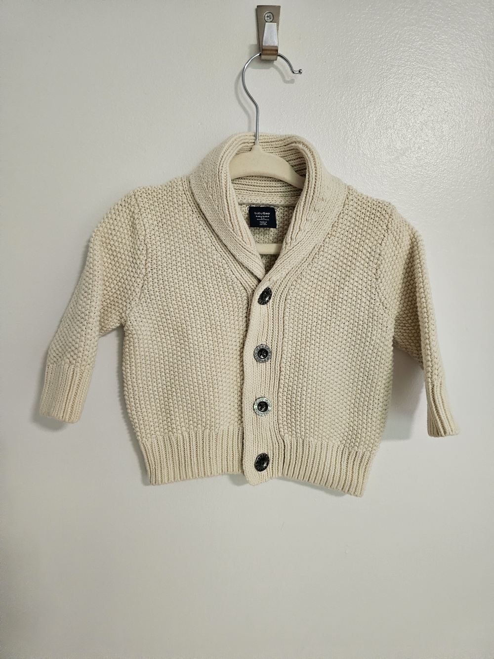 🧸2/20$ GAP Cream Shawl Collar Knit Sweater Baby Size 3-6M